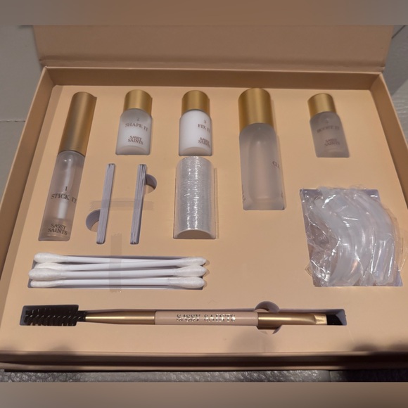 Sassy Saints Lash lift kit - Picture 2 of 3